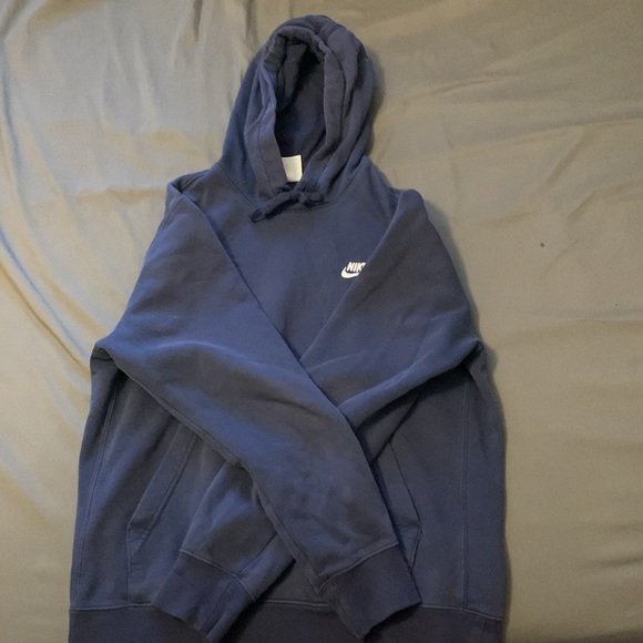 Blue nike hoodie - Picture 2 of 3
